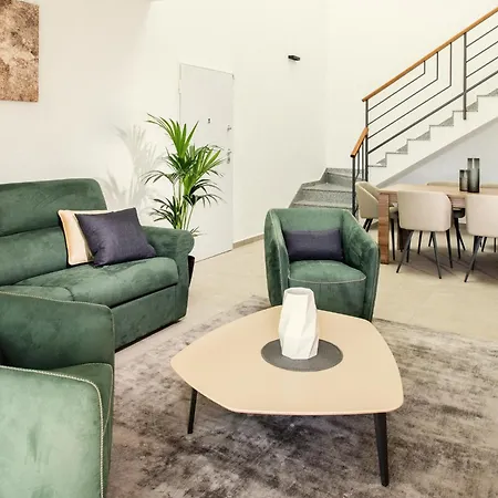 Βίλα Eden - Seaviews, Large Terrace & Private Heated Pool